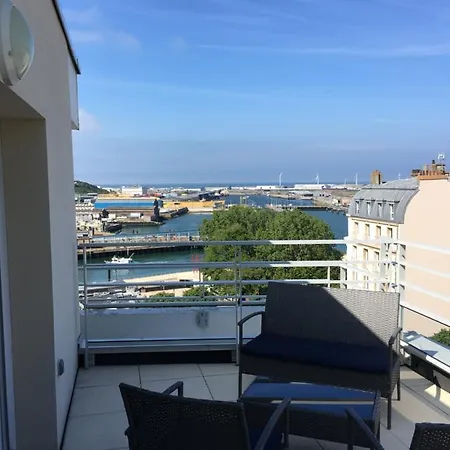 La Terrasse De La Falaise Sur La Côte D Opale * Boulogne-sur-Mer