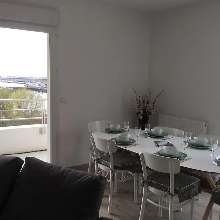 La Terrasse De La Falaise Sur La Côte D Opale